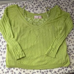 Xhilaration Lime V-Neck Sweater for Women